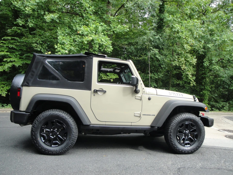 2017 Jeep JK Wrangler - Image 28 of 31