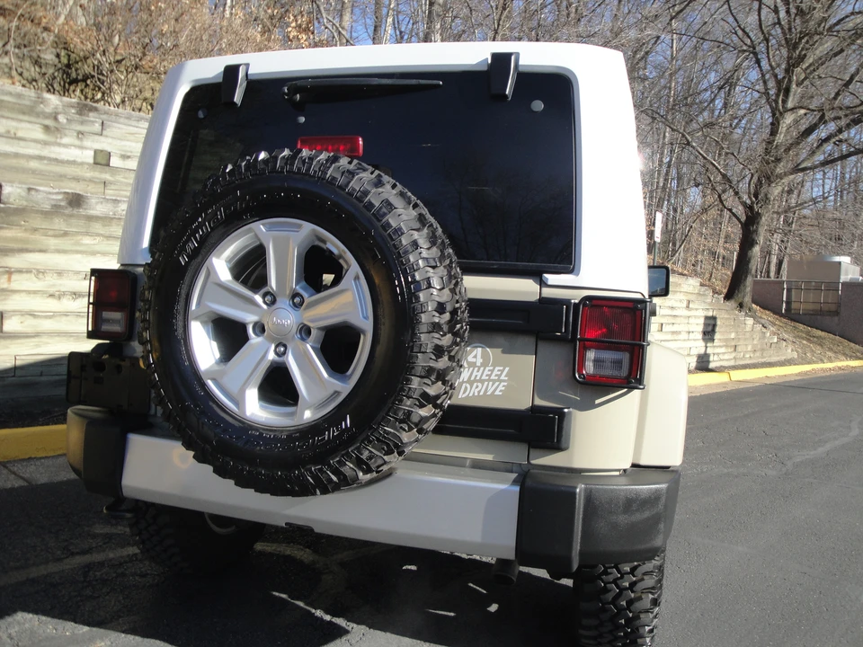 2017 Jeep JK Wrangler - Image 15 of 31