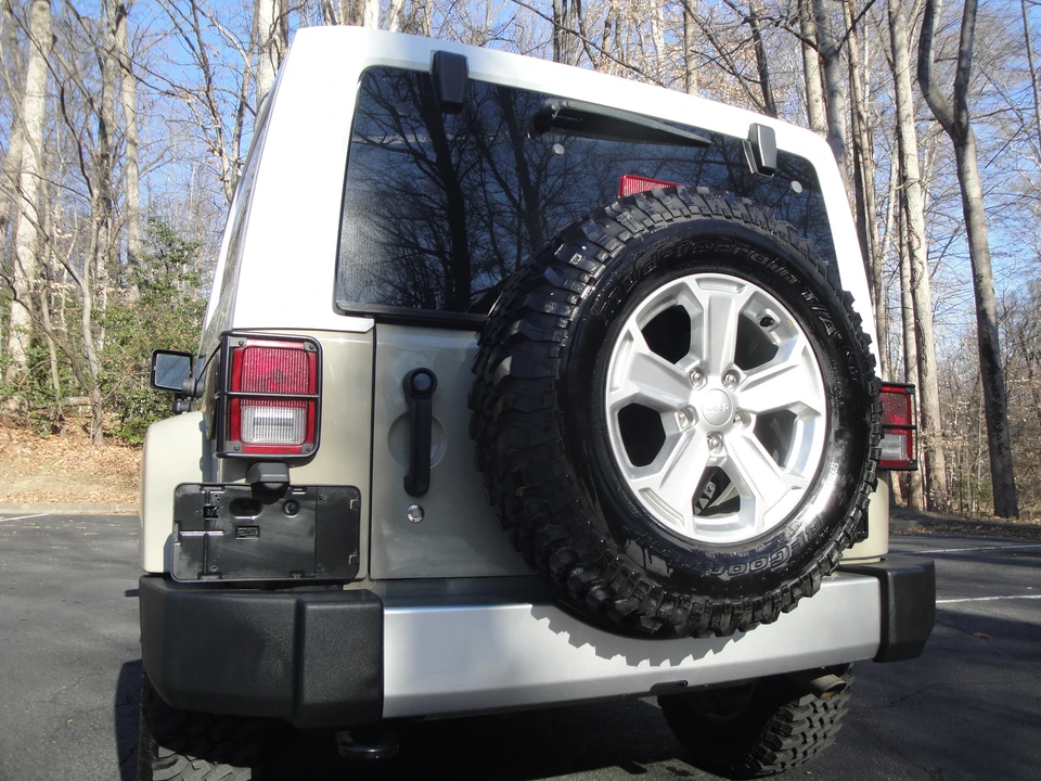 2017 Jeep JK Wrangler - Image 14 of 31