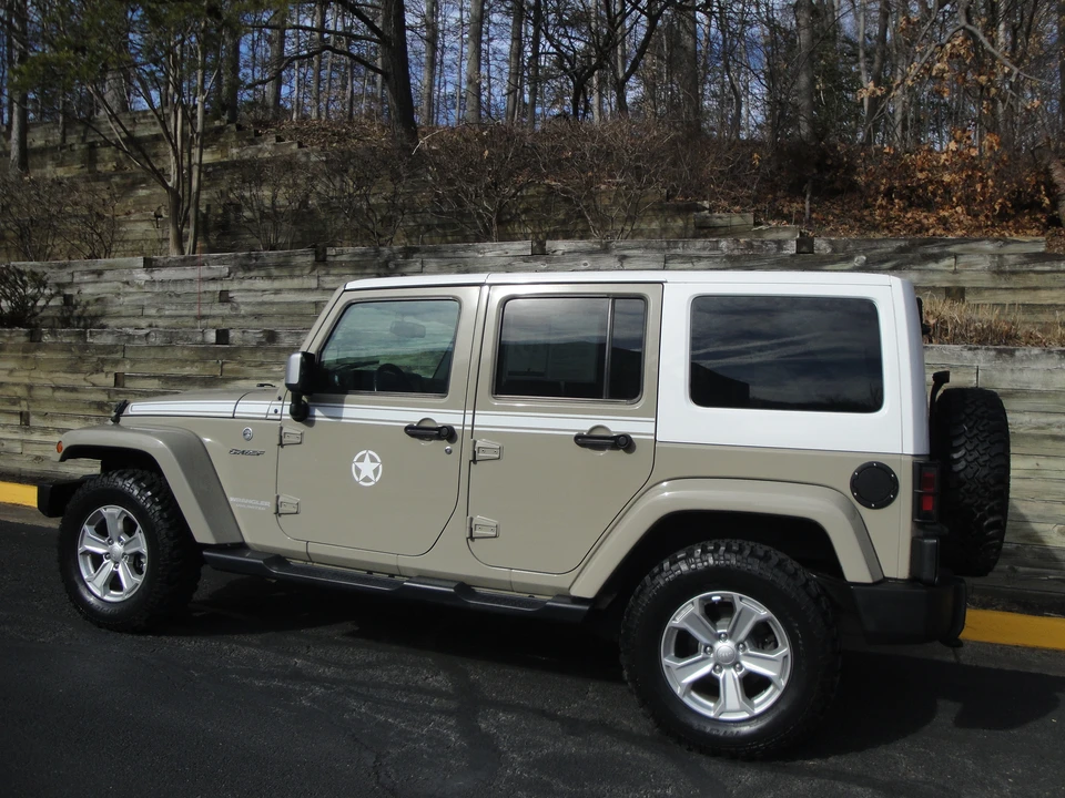 2017 Jeep JK Wrangler - Image 13 of 31