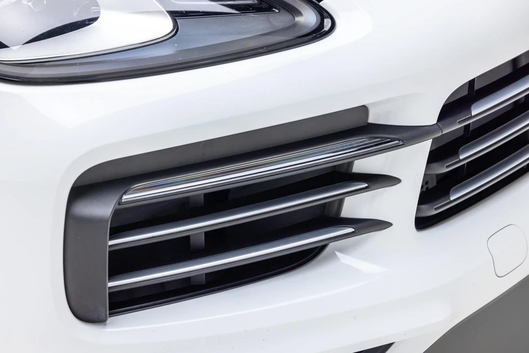 2019 Porsche 9Y0/9Y3 Cayenne - Image 29 of 31