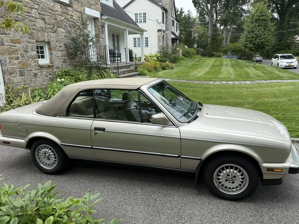 1987 BMW E30 3 Series - Image 11 of 31