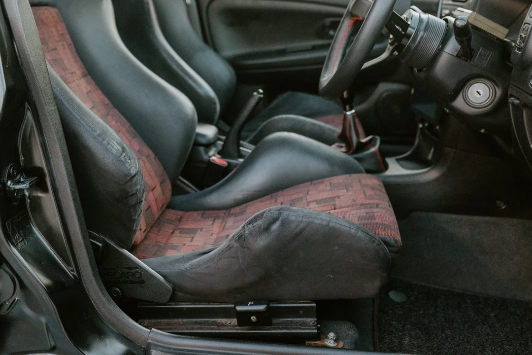 1996 Mitsubishi Lancer Evolution IV 6th Gen - Image 19 of 31