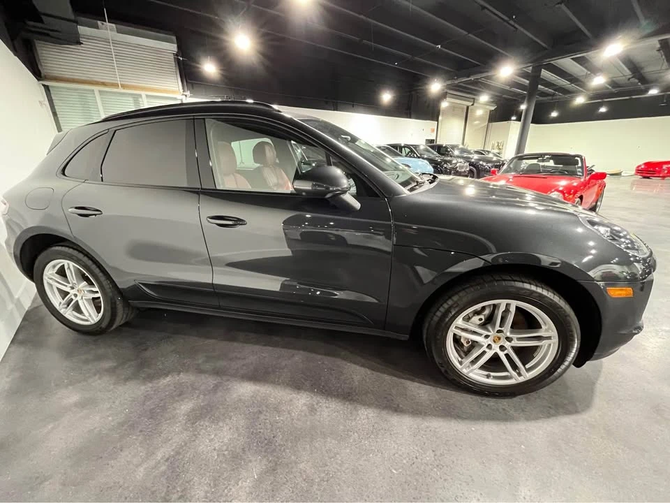 2021 Porsche Macan - Image 6 of 6