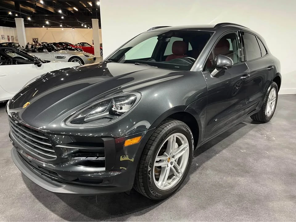 2021 Porsche Macan - Image 2 of 6