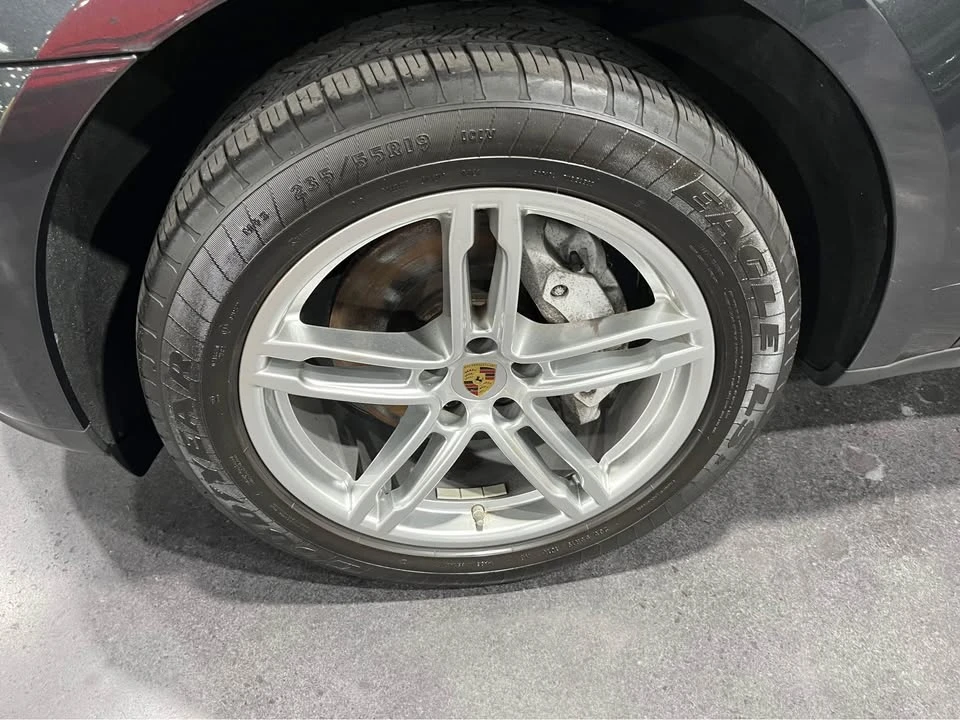 2021 Porsche Macan - Image 3 of 6