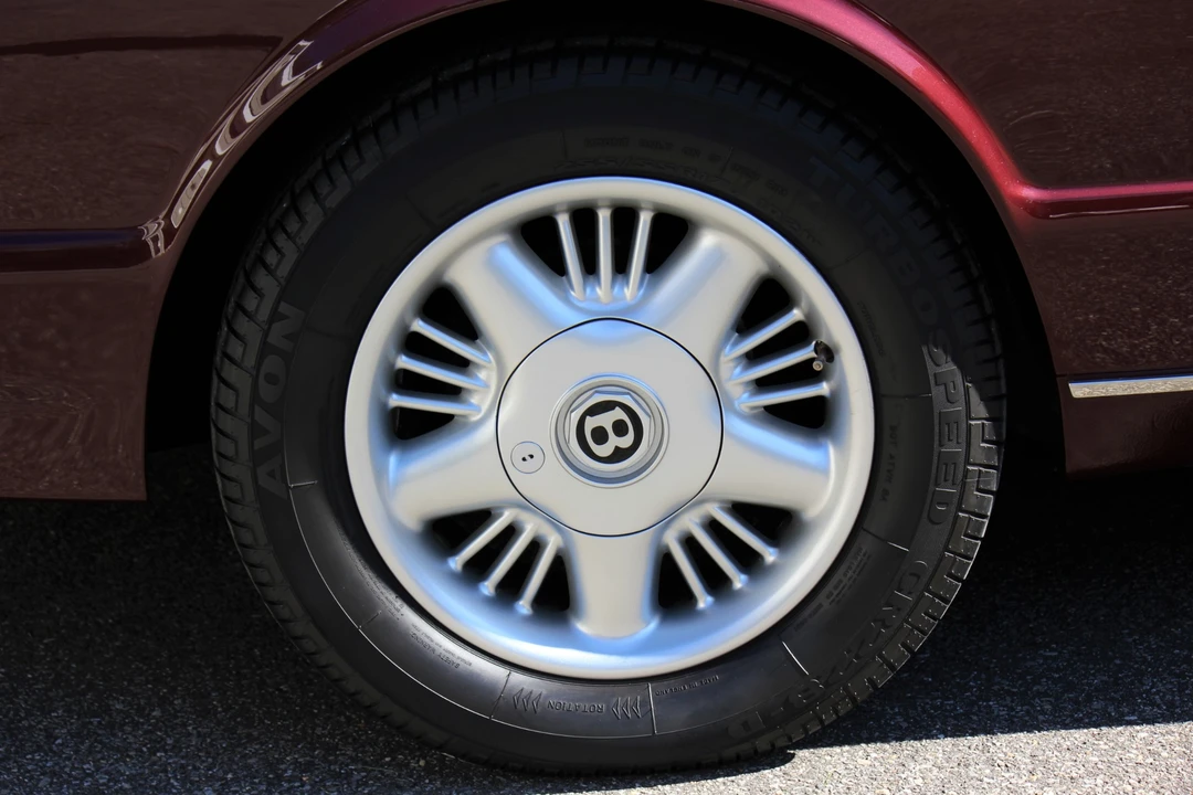1996 Bentley Continental R - Image 23 of 31