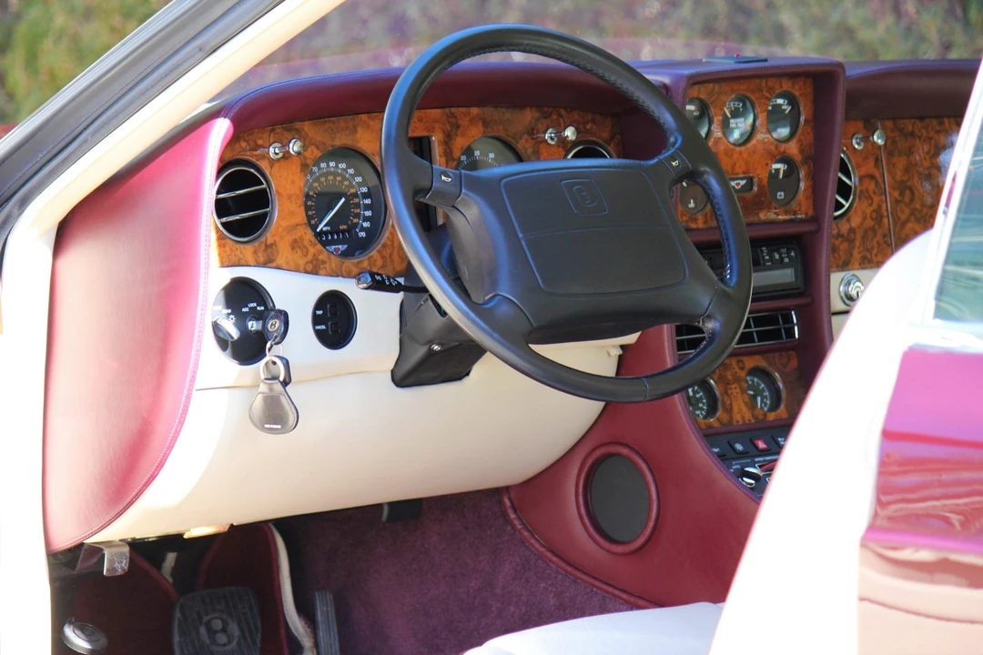 1996 Bentley Continental R - Image 25 of 31