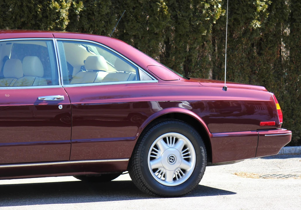 1996 Bentley Continental R - Image 8 of 31