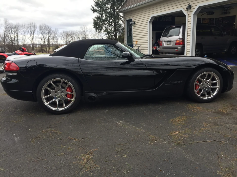 2004 Dodge Viper 3rd Gen - Image 6 of 31