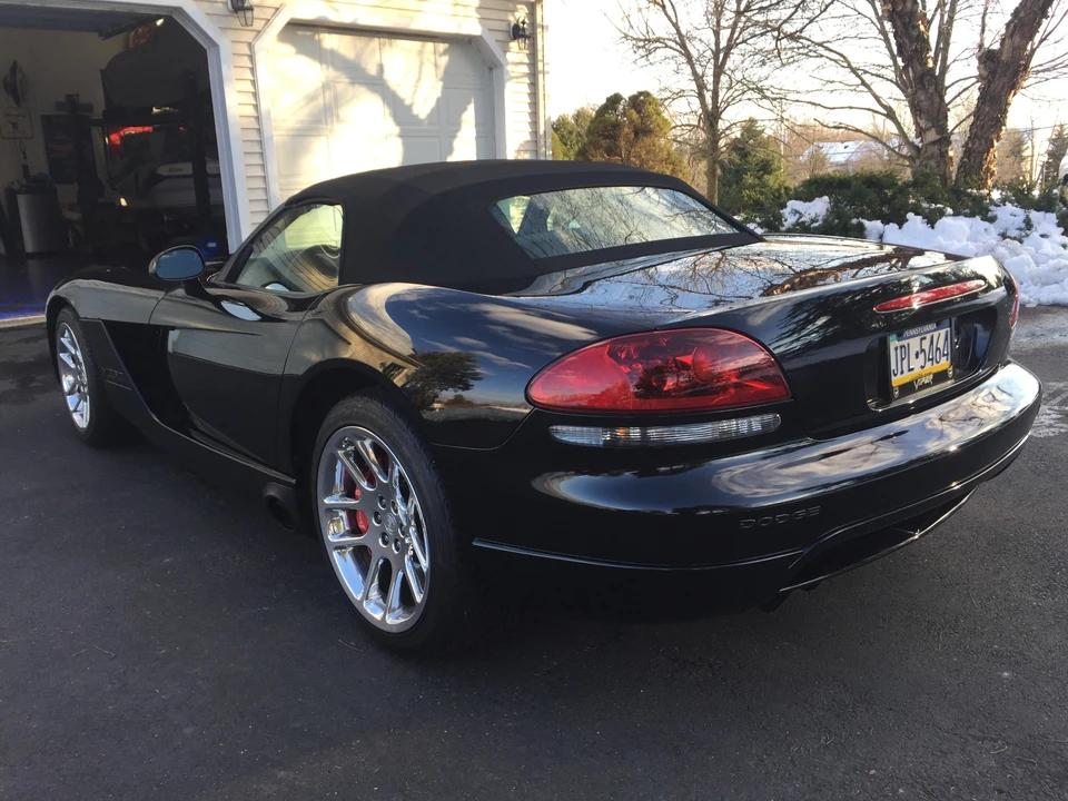 2004 Dodge Viper 3rd Gen - Image 4 of 31