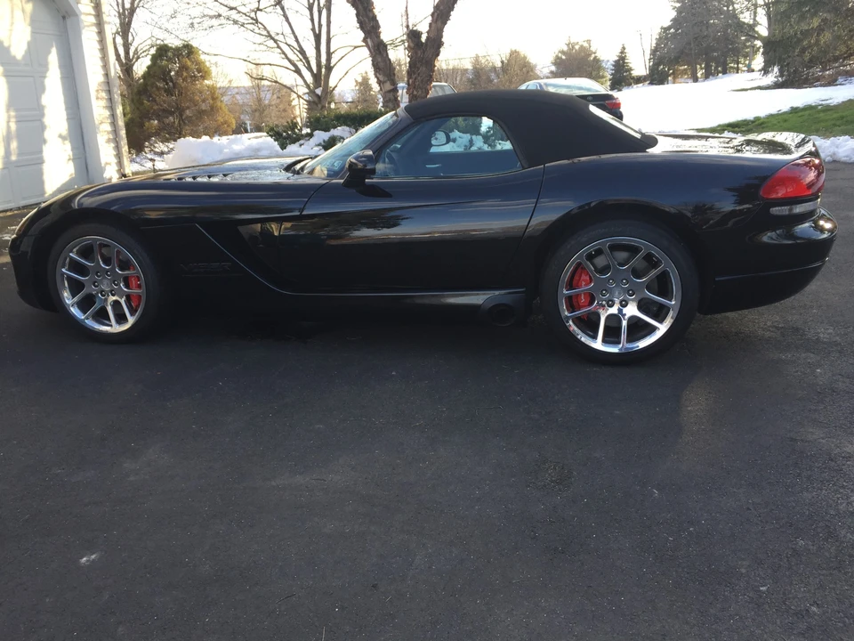 2004 Dodge Viper 3rd Gen - Image 3 of 31