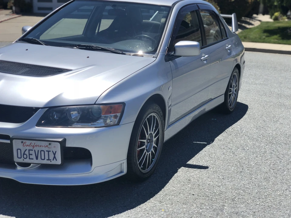2006 Mitsubishi Lancer Evolution IX 8th Gen - Image 18 of 31