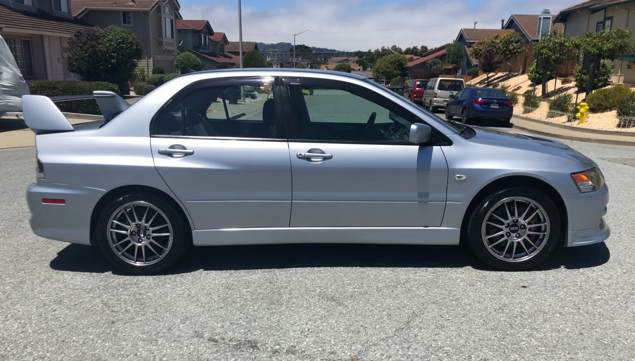 2006 Mitsubishi Lancer Evolution IX 8th Gen - Image 10 of 31