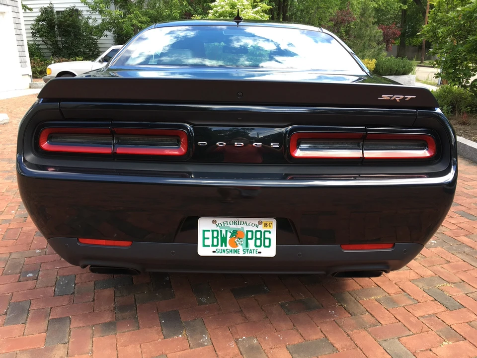 2015 Dodge Challenger SRT Hellcat 3rd Gen - Image 5 of 31