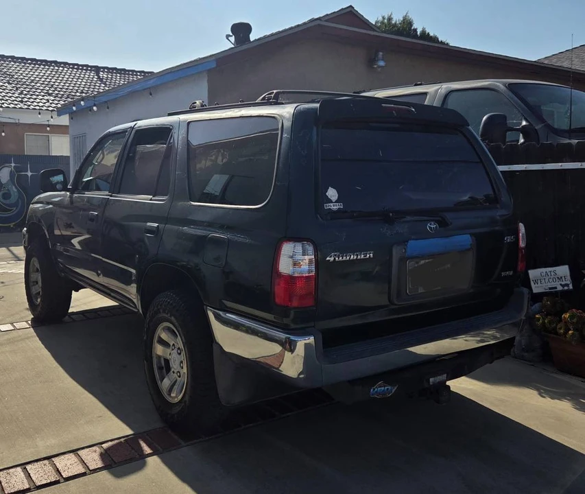 2001 Toyota 4Runner - Image 9 of 9