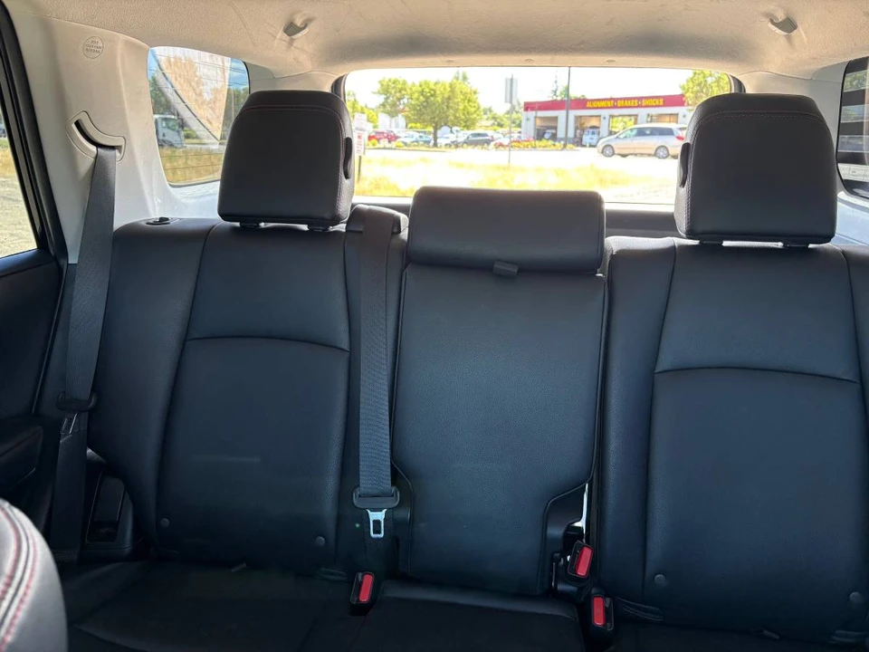 2020 Toyota 4Runner 5th Gen - Image 6 of 7