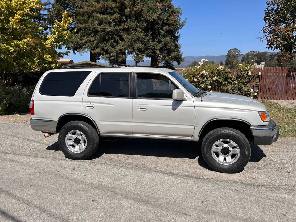 1999 Toyota 4Runner 3rd Gen - Image 14 of 18