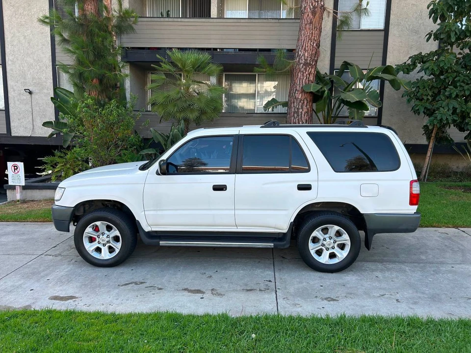1997 Toyota 4Runner 3rd Gen - Image 5 of 17