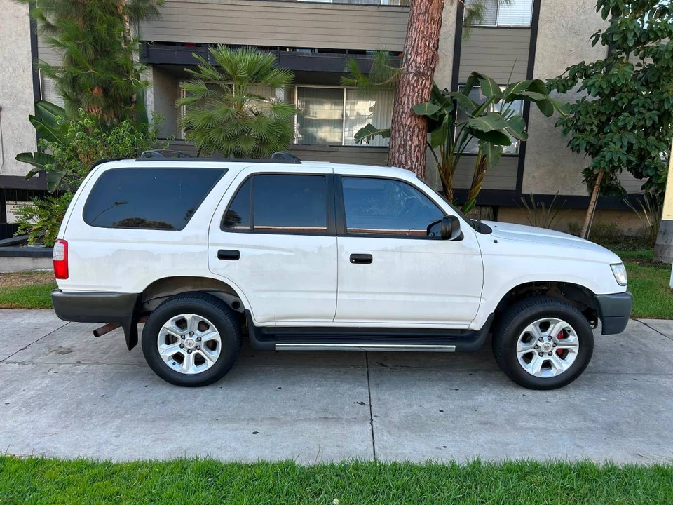 1997 Toyota 4Runner 3rd Gen - Image 2 of 17