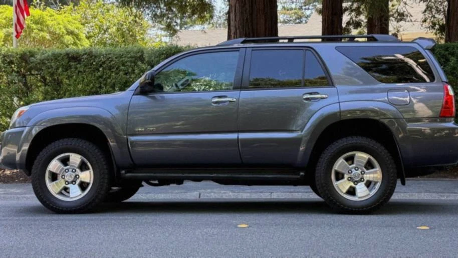 2006 Toyota 4Runner 4th Gen - Image 2 of 4