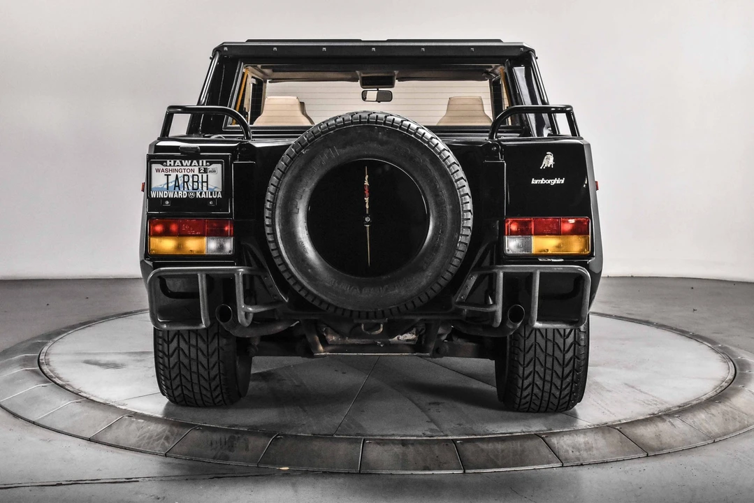 1989 Lamborghini LM002 - Image 5 of 31