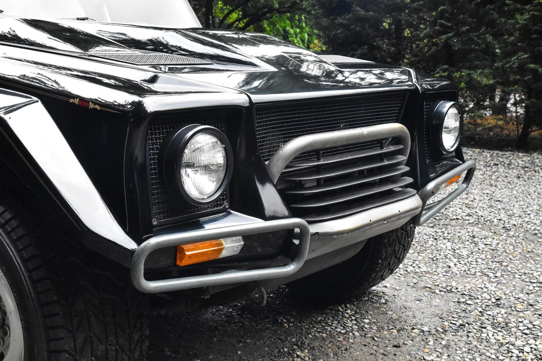 1989 Lamborghini LM002 - Image 19 of 31