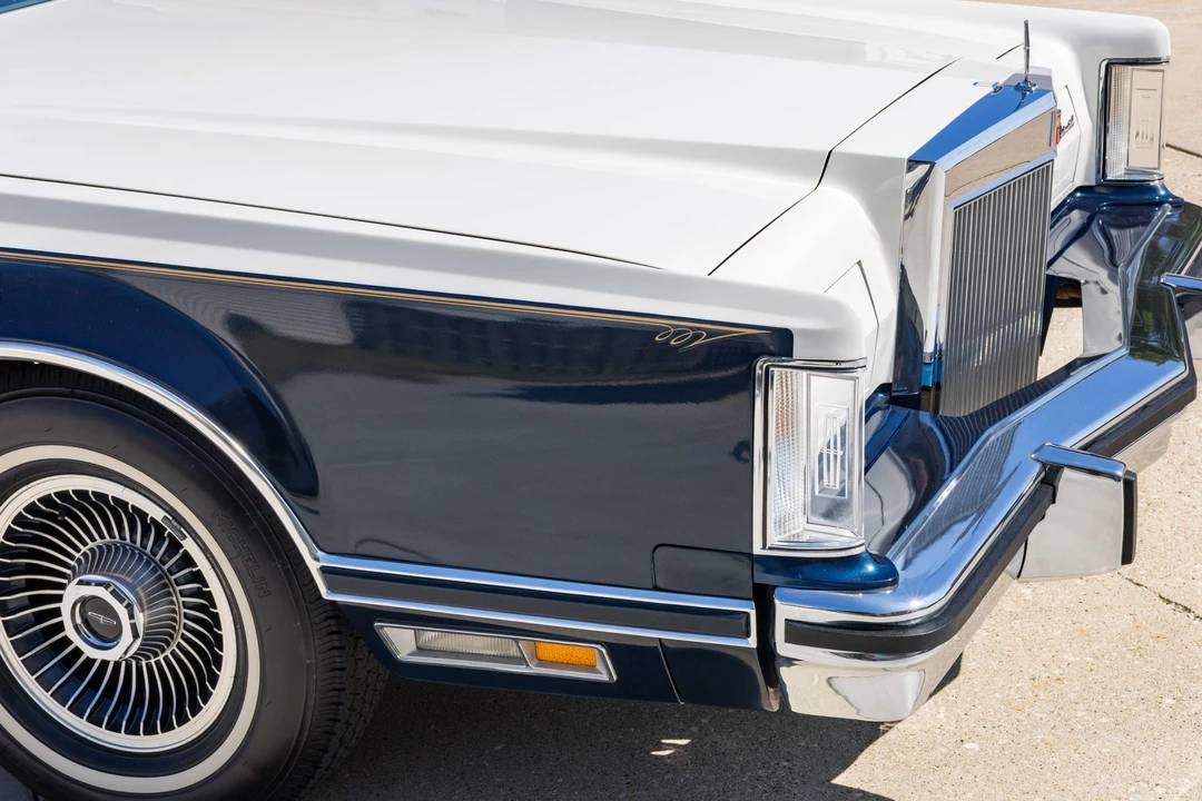 1979 Lincoln Continental Mark V - Image 25 of 31