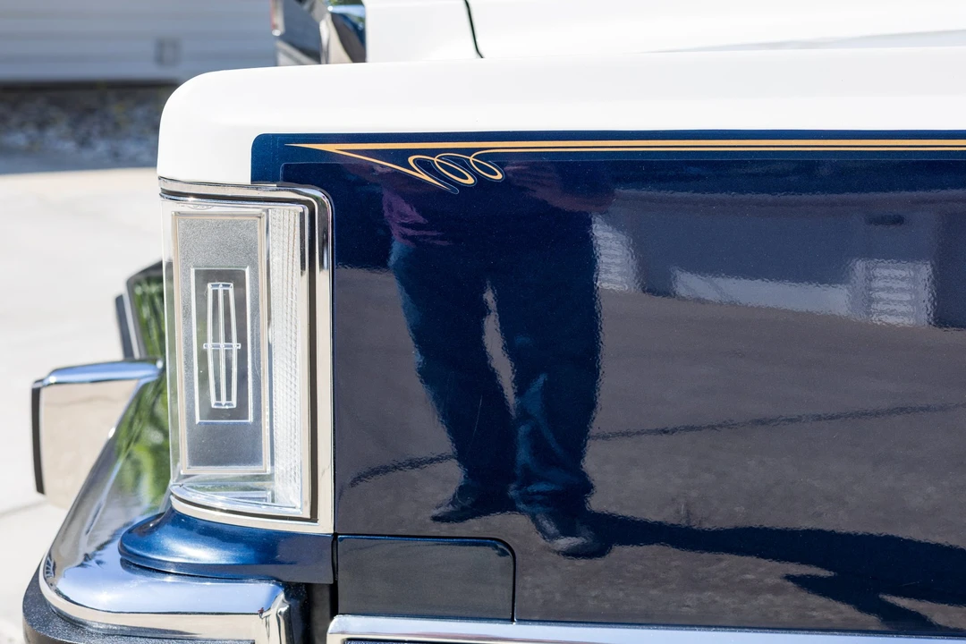 1979 Lincoln Continental Mark V - Image 16 of 31