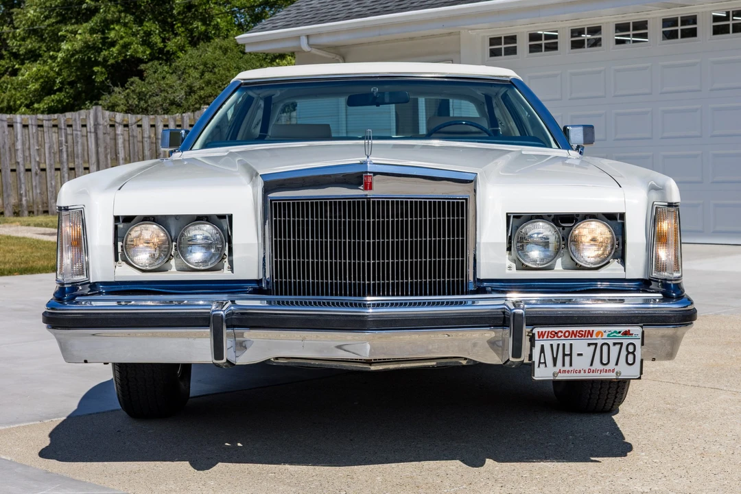 1979 Lincoln Continental Mark V - Image 13 of 31