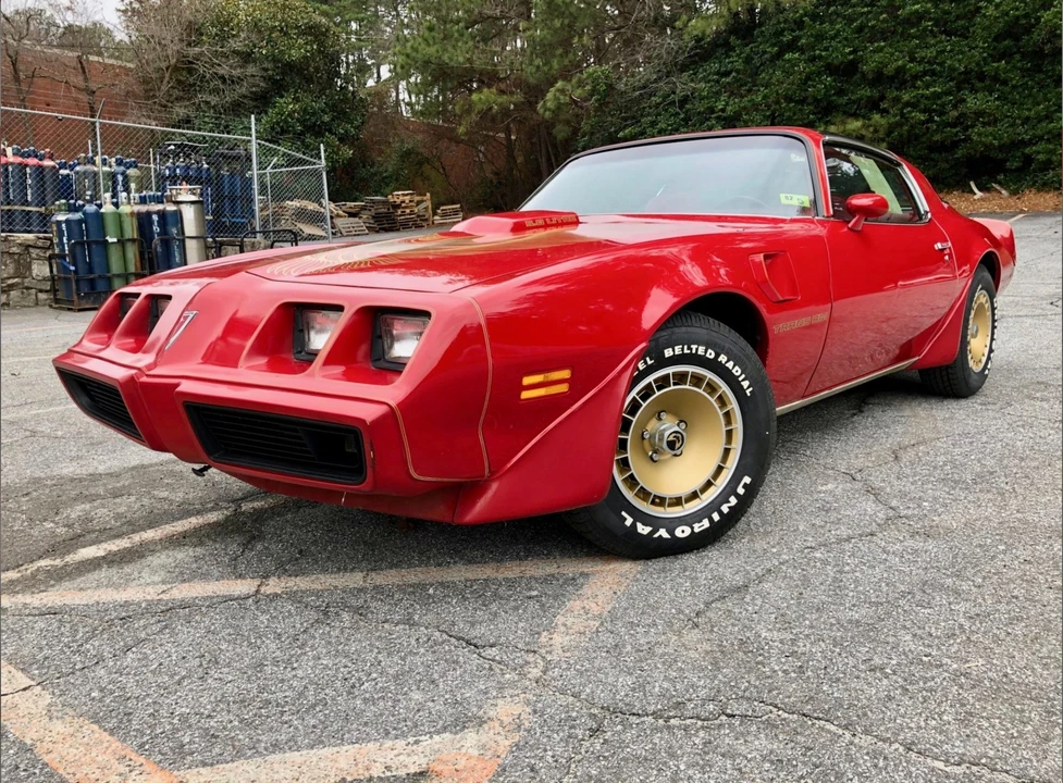 1981 Pontiac Firebird Trans Am 2nd Gen - Image 2 of 31