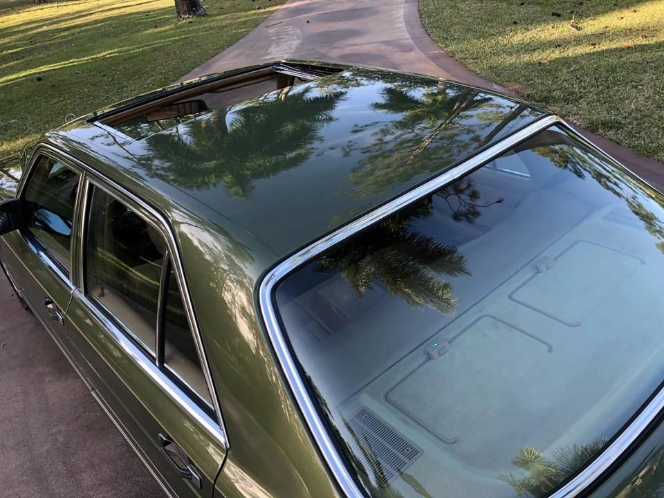 1982 Mercedes-Benz W126 S-Class Sedan - Image 22 of 31