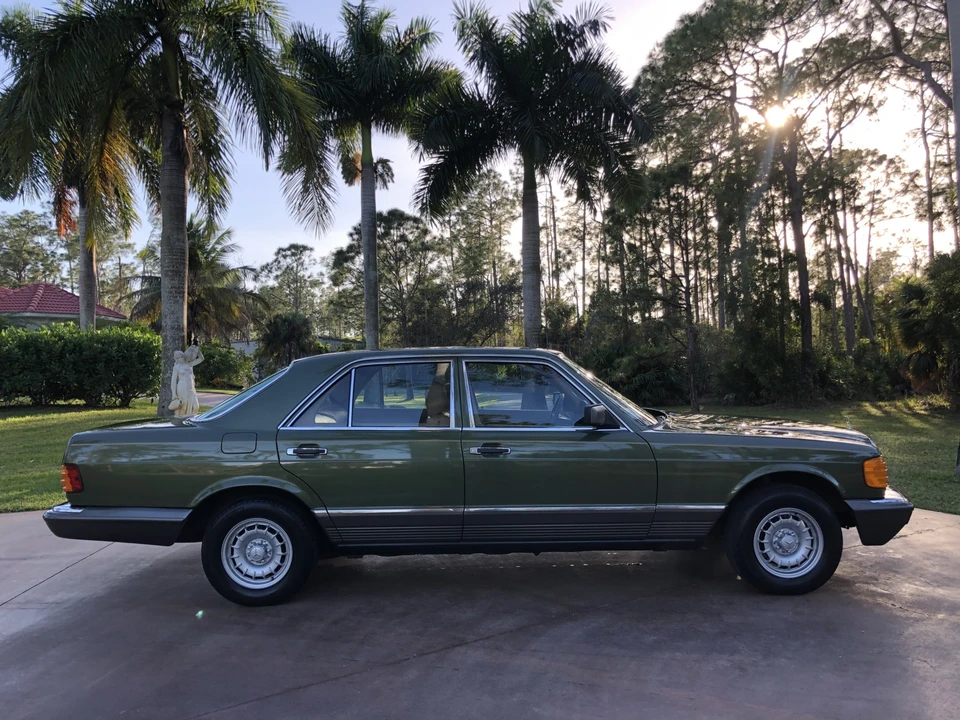 1982 Mercedes-Benz W126 S-Class Sedan - Image 7 of 31