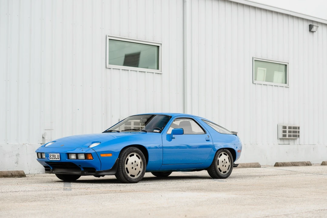 1982 Porsche 928 - Image 26 of 31