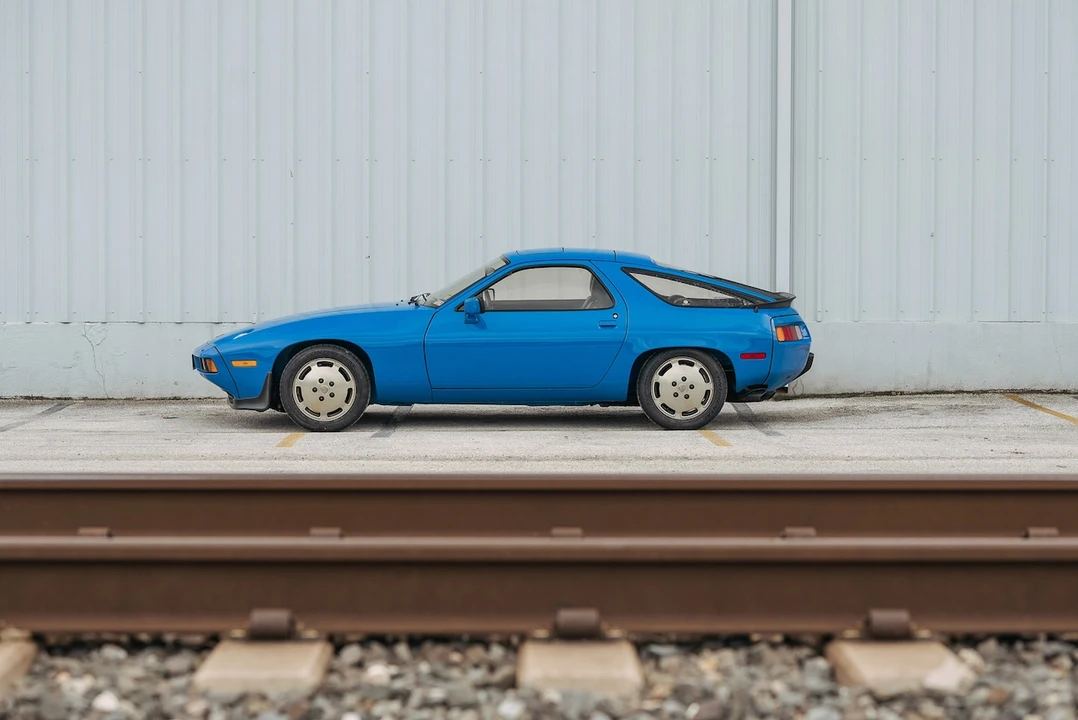 1982 Porsche 928 - Image 29 of 31