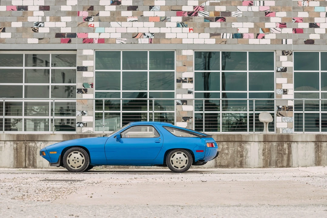 1982 Porsche 928 - Image 28 of 31