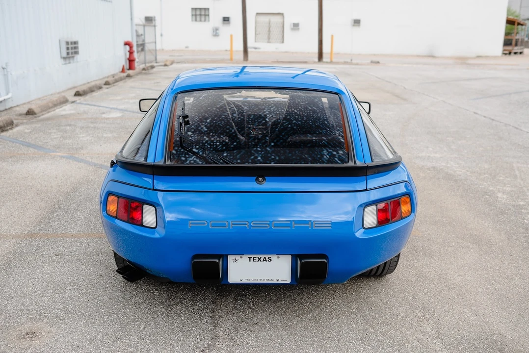 1982 Porsche 928 - Image 11 of 31