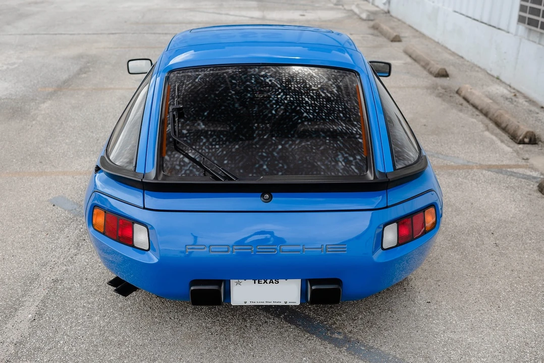 1982 Porsche 928 - Image 10 of 31