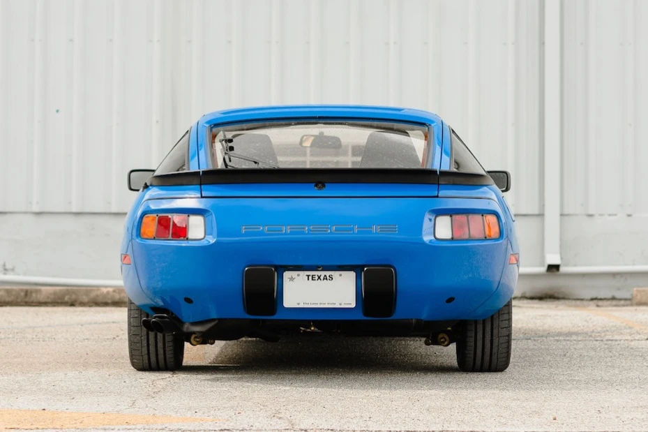 1982 Porsche 928 - Image 12 of 31