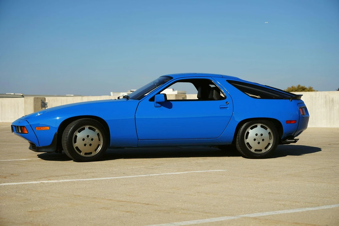 1982 Porsche 928 - Image 9 of 31