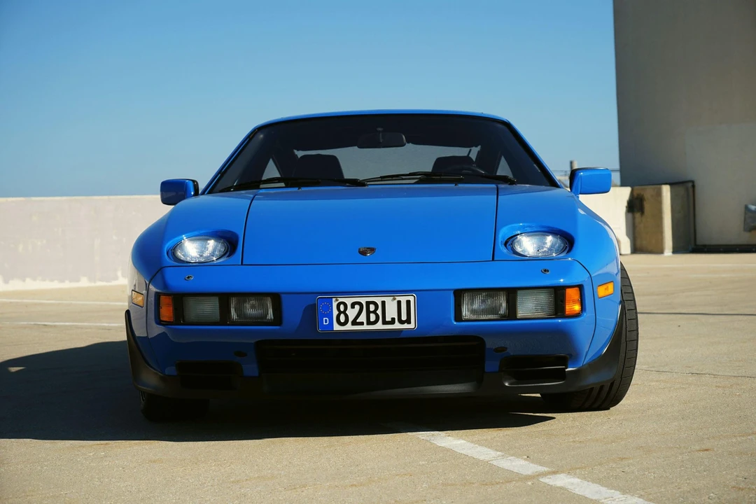 1982 Porsche 928 - Image 13 of 31