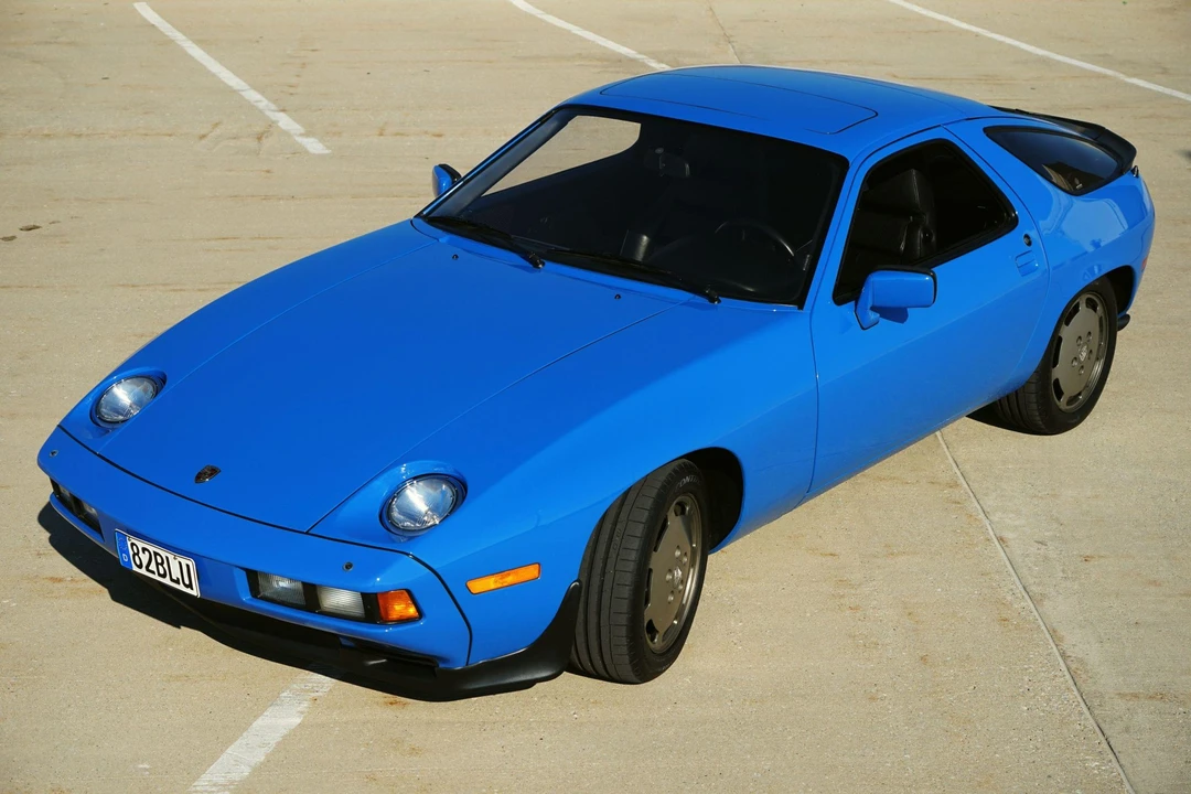 1982 Porsche 928 - Image 3 of 31