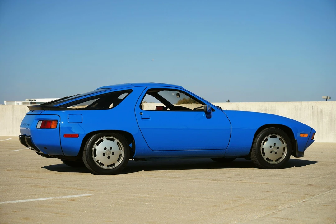 1982 Porsche 928 - Image 19 of 31