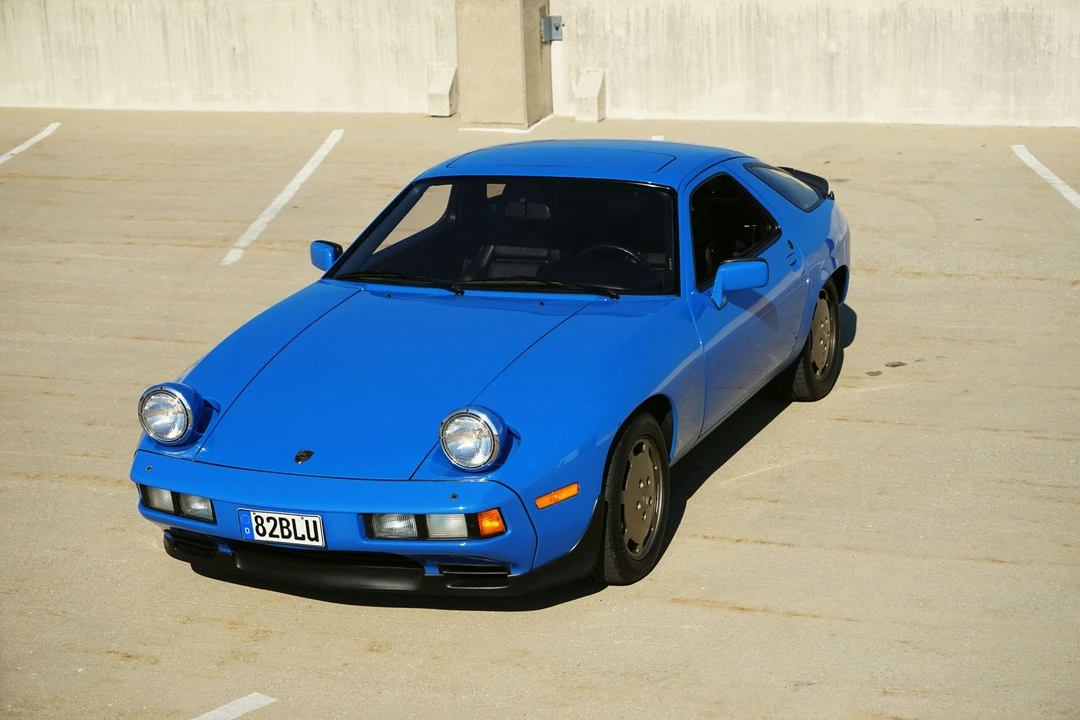 1982 Porsche 928 - Image 4 of 31