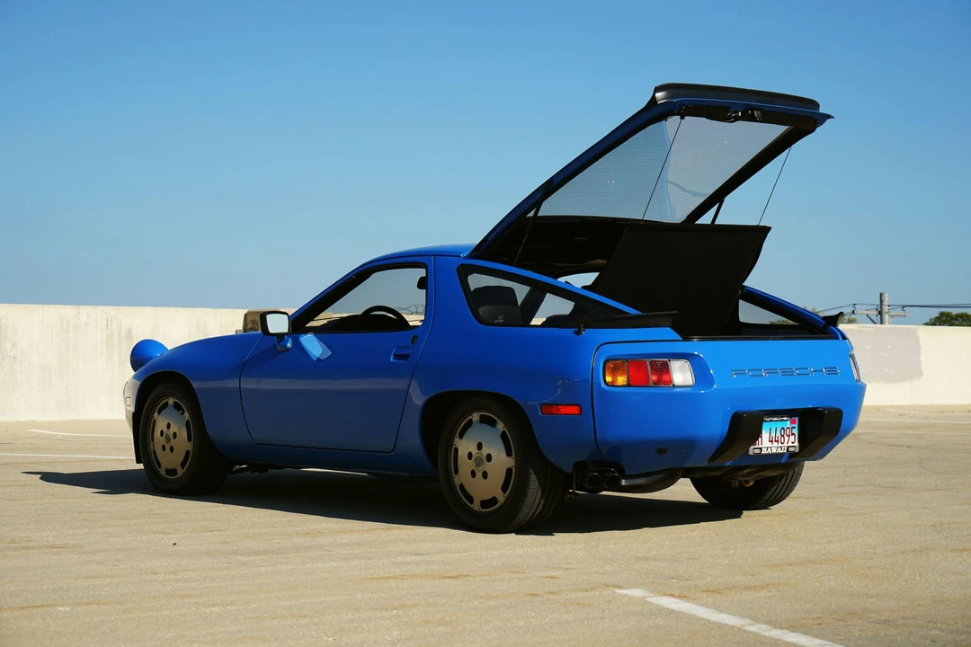1982 Porsche 928 - Image 28 of 31