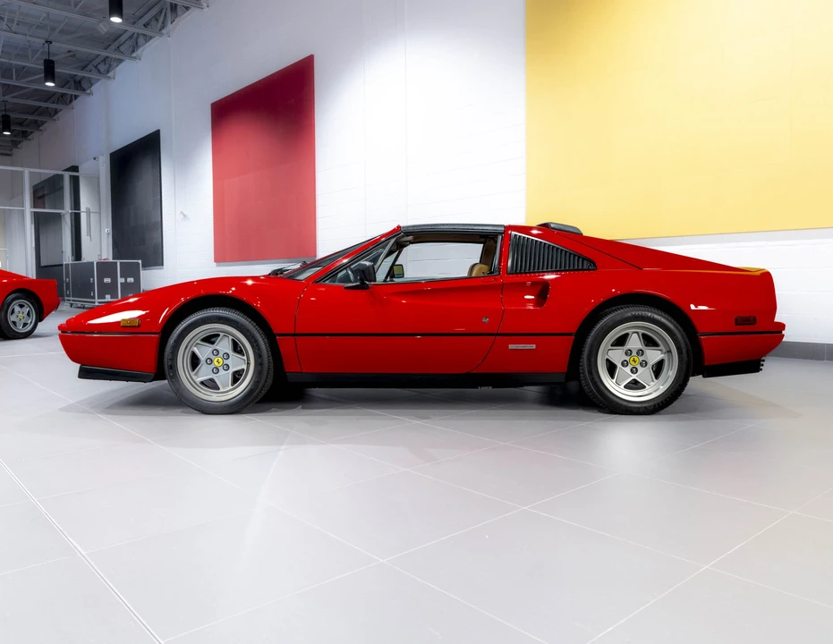 1988 Ferrari 328 GTS - Image 19 of 31