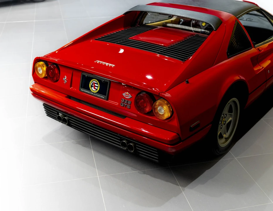 1988 Ferrari 328 GTS - Image 20 of 31