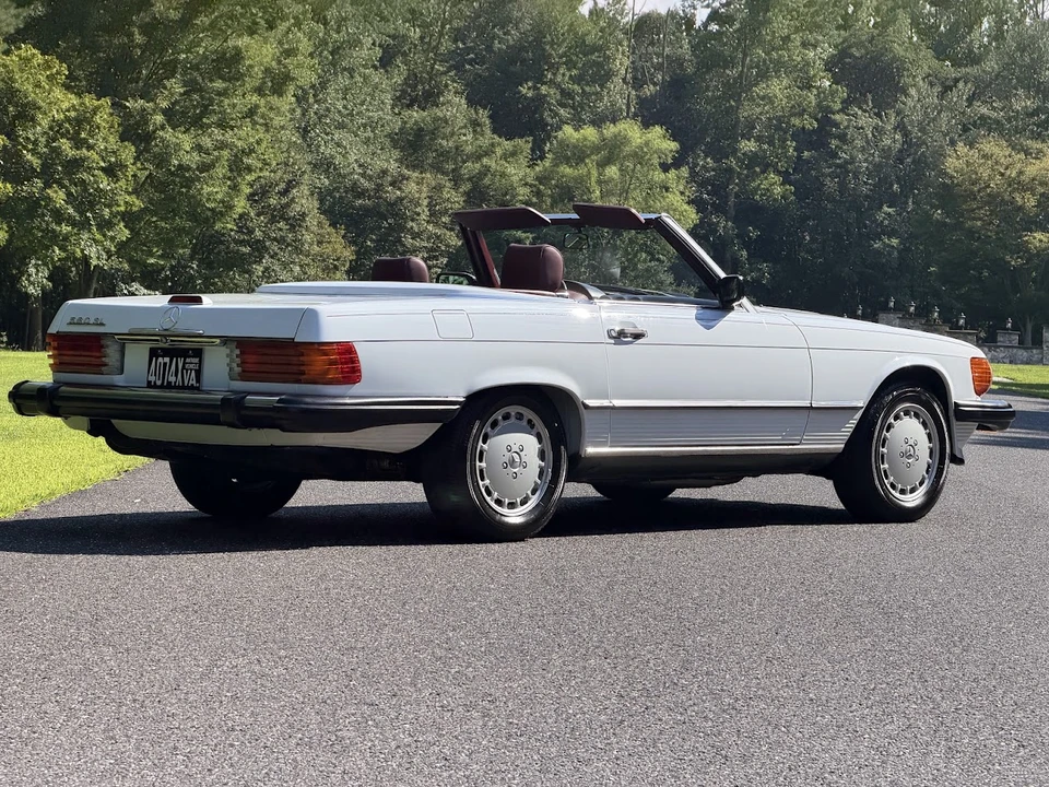 1989 Mercedes-Benz R107 SL-Class - Image 17 of 31