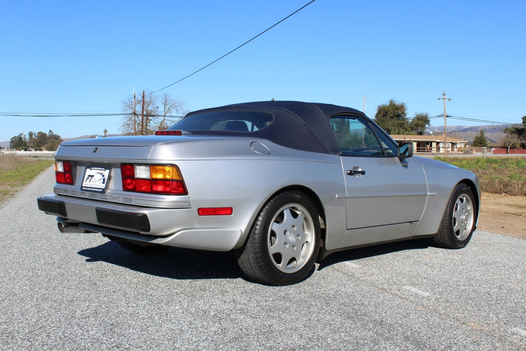 1990 Porsche 944 S2 - Image 5 of 31