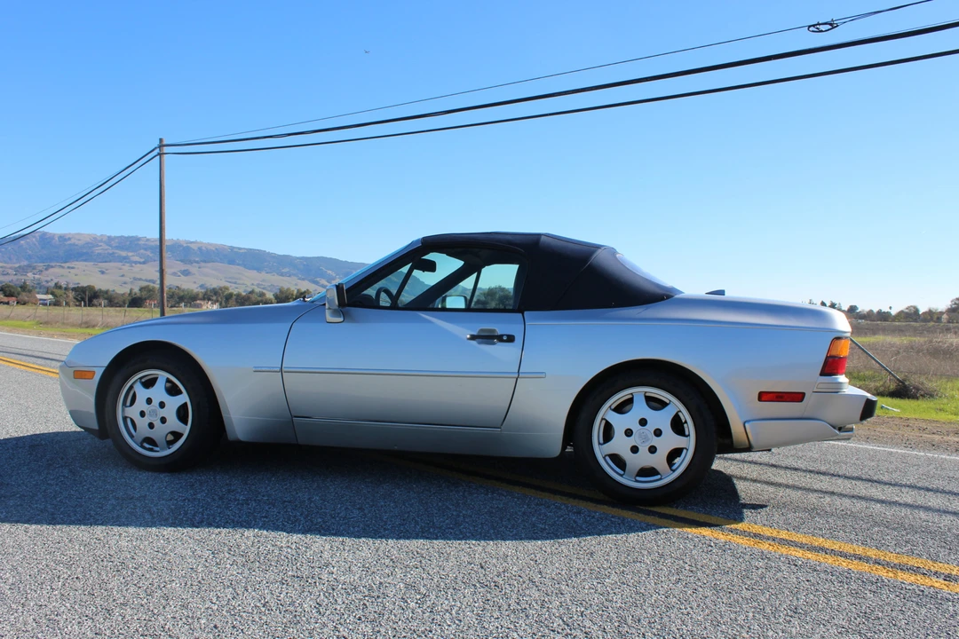 1990 Porsche 944 S2 - Image 7 of 31